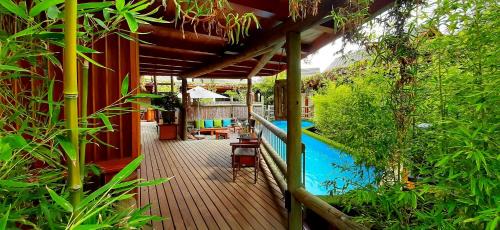 Studio Apartment with Garden View