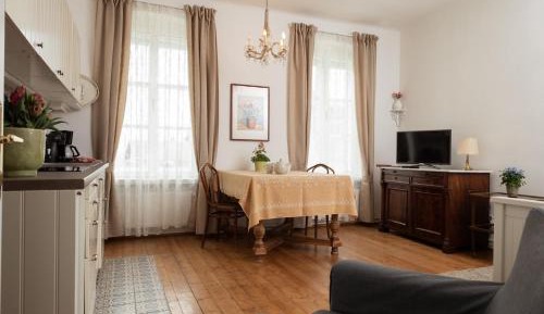 Superior One-Bedroom Apartment