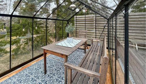 Three-Bedroom Holiday Home 