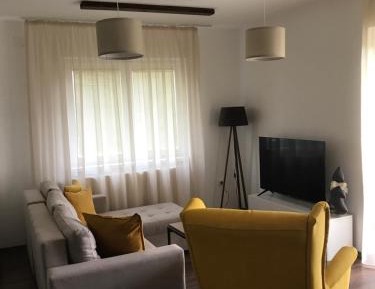 Family Room with Mountain View