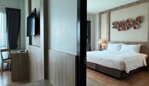 Connecting Rooms