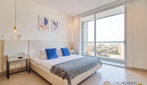 Studio with Balcony