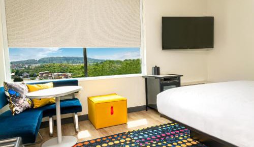Aloft, Guest room, 1 King