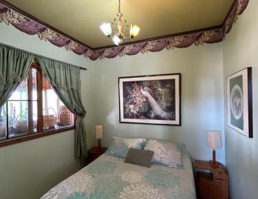 Standard Double Room with Shared Bathroom
