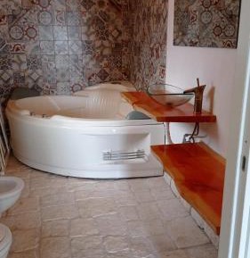 Double Room with Spa Bath