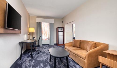 King Room with Sofa Bed