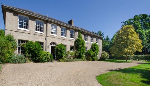 Thirteen-Bedroom House