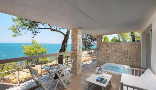 Deluxe Suite with Sea View
