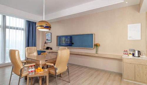 Premier Suite