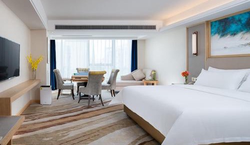 Double Room with Mah-jongg 