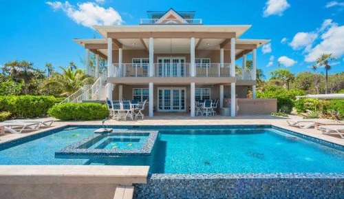 Seven-Bedroom House
