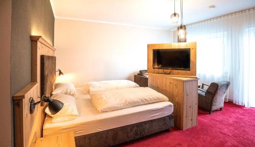 Deluxe Double Room with Balcony