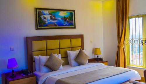 Standard King Room
