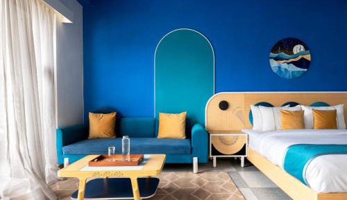 Deluxe Double Room (2 Adults + 1 Child)