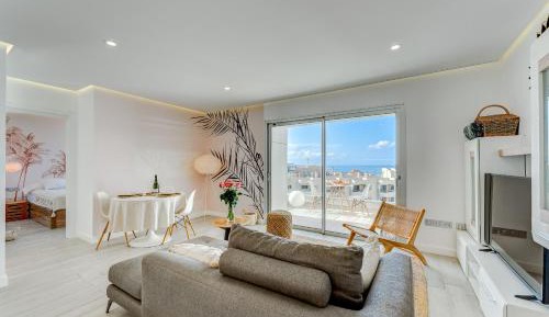 Apartment with Sea View