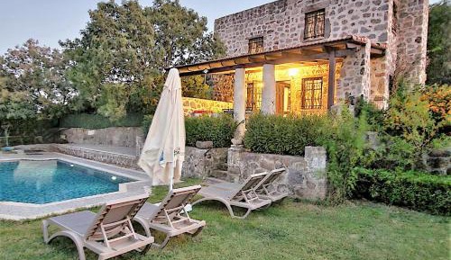 Villa with Private Pool