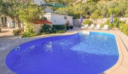 Holiday Home with Sea View and Swimming Pool