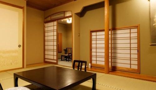 Japanese-Style Room