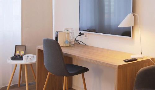 Small Single Room