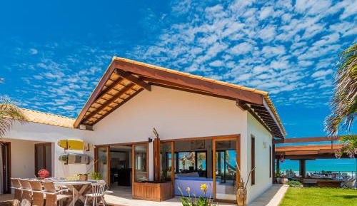 Villa - Beach Front