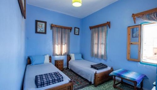 Double or Twin Room with Shared Bathroom