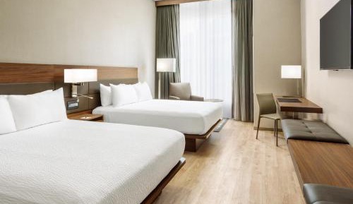 Queen Room with Two Queen Beds - Non-Smoking