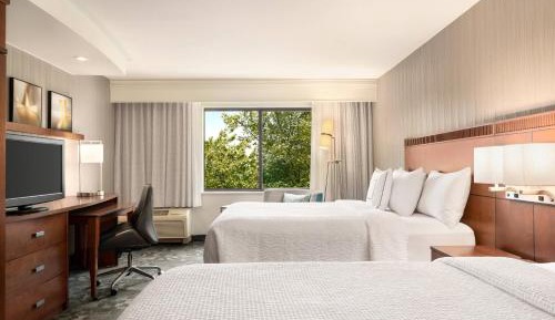 Queen Room with Two Queen Beds