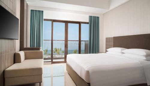 King Room with Balcony, Ocean View and Complimentary Return Airport Transport