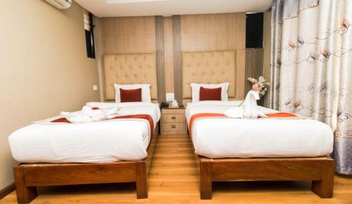 Standard Twin Room