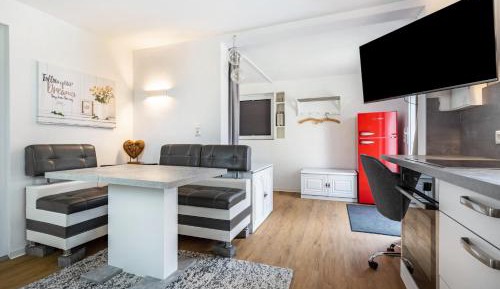 Superior One-Bedroom Apartment