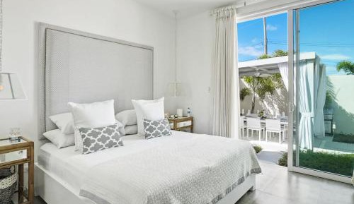 Three-Bedroom Townhouse