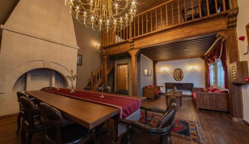 Presidential Suite