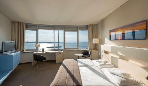 Deluxe Double Room with direct Weser View
