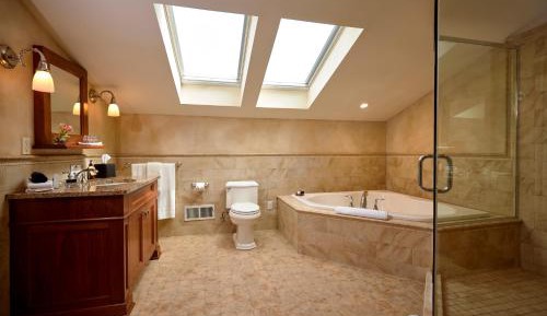 Queen Suite
