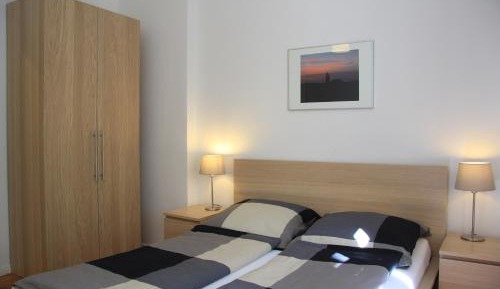 One-Bedroom Apartment with Garden View