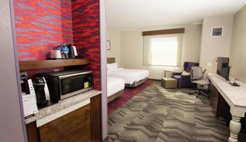 Two Queen Suite - Hearing Accessible 