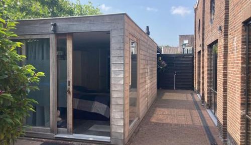 One-Bedroom House