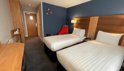 Standard Double Room with Sofa Bed and Free Hot Breakfast