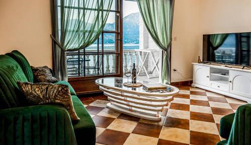 Apartment with Sea View