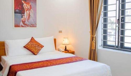 Deluxe Room (2 Adults + 1 Child)