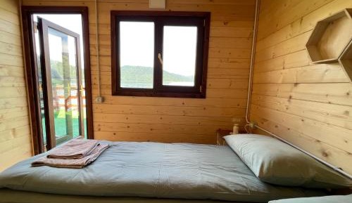 Double or Twin Room with Lake View