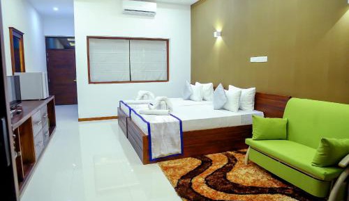 Superior Double or Twin Room with Mountain View