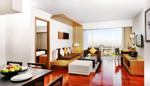 One-Bedroom Suite