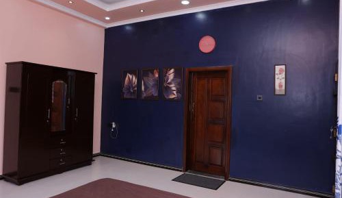 Queen Room with Spa Bath
