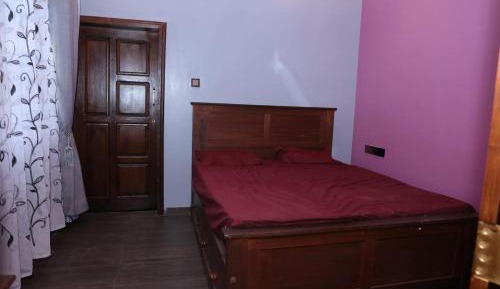 Double Room with Shared Bathroom