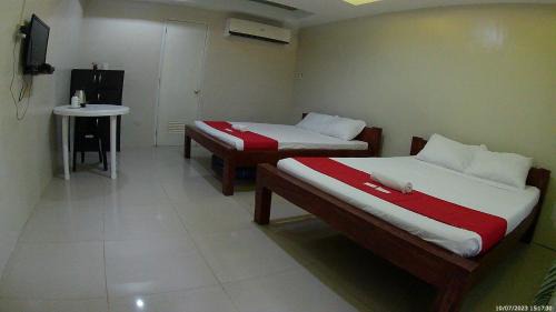 Standard Queen Room with Two Queen Beds