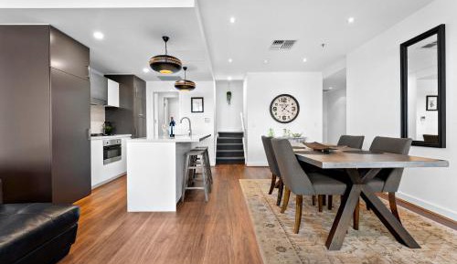 Apartment - Split Level