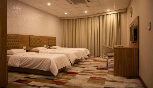 Triple Room with Private Bathroom