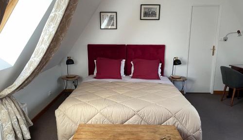 Triple Room with Private Bathroom