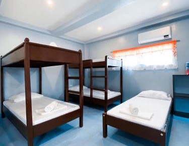 6-Bed Mixed Dormitory Room